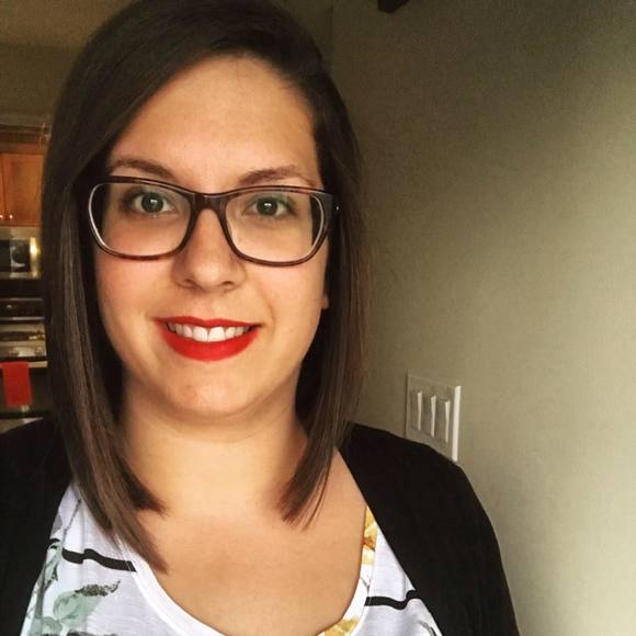 Meet your Posher, Leeann - Picture 1 of 1